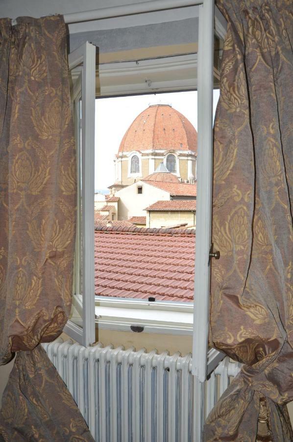 Corilla Olimpica Palace Firenze Bagian luar foto